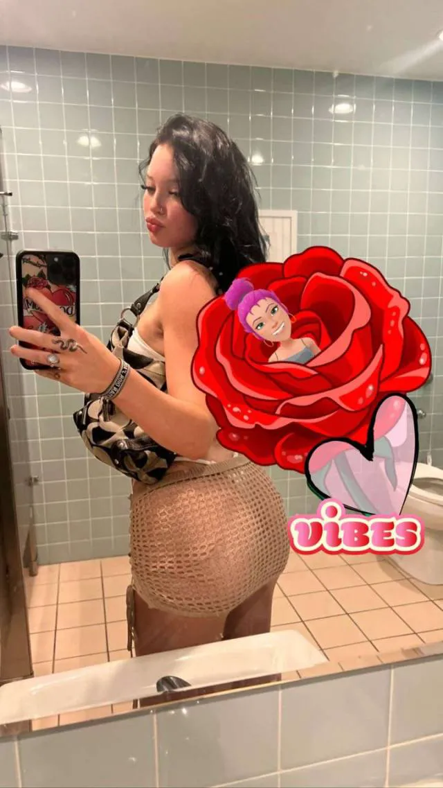 Ava