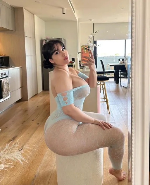 Pretty latinas