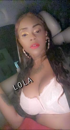  Lola