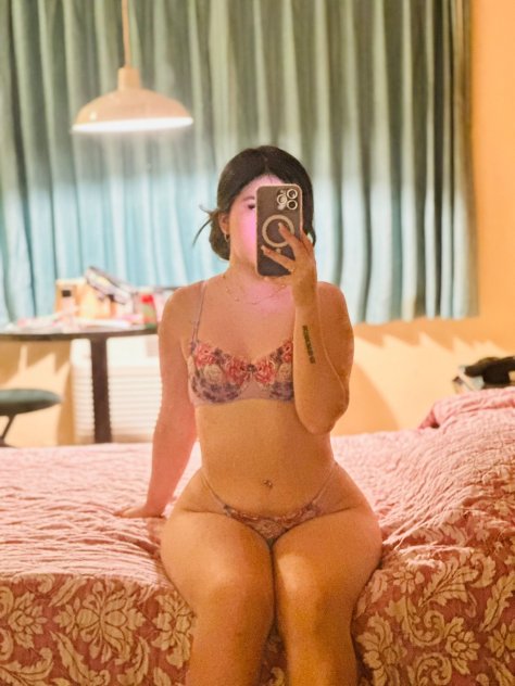Vicky 