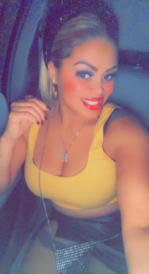  Kayla
