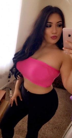  Bella