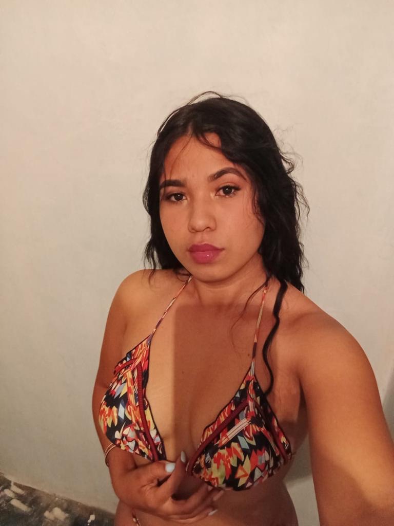 Daniella 