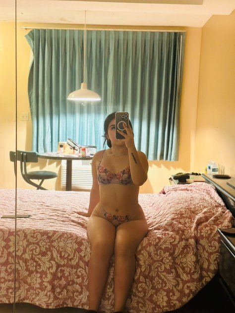 Vicky 