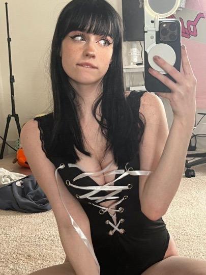 Amberluxxx 