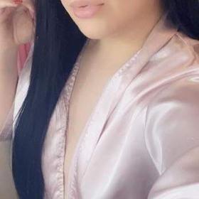  Bella