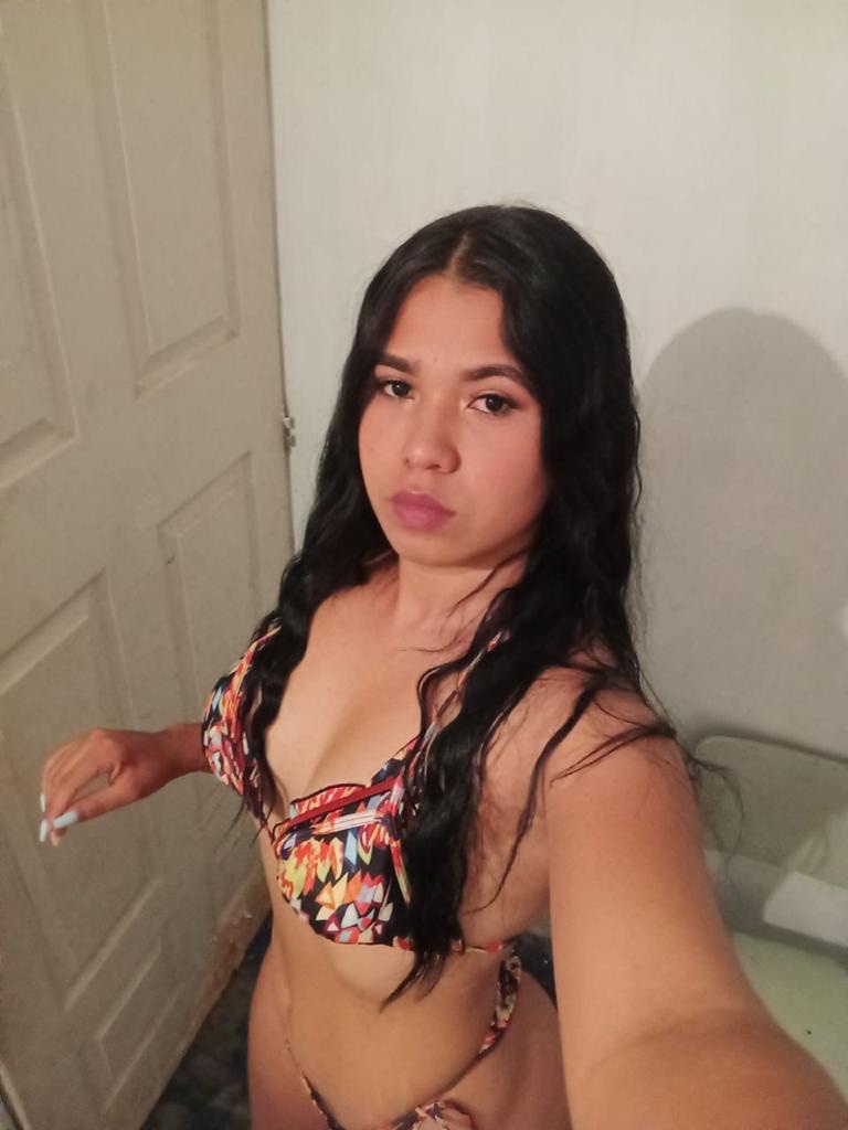 Daniella 