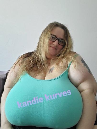  Kandie Kurves
