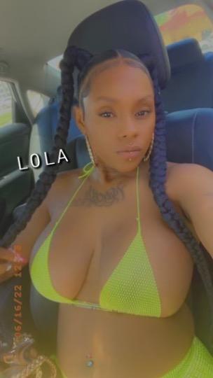  Lola