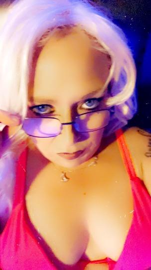  Goddess Rayne