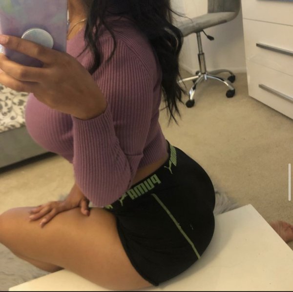 Shania Eillen